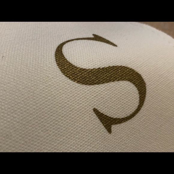 Mrs & Mrs Canvas Banner - Picture 2 of 2